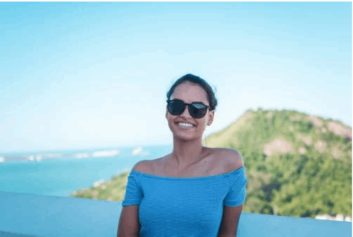 a girl with sunglasses